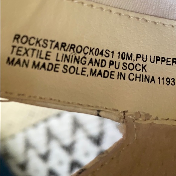 Steve Madden Snakeskin Rockstar Bootie 10 - Picture 8 of 9